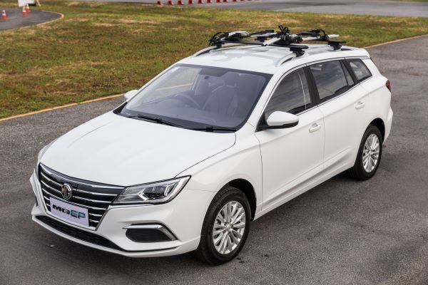MG EP PLUS 2025 ด้านหน้า