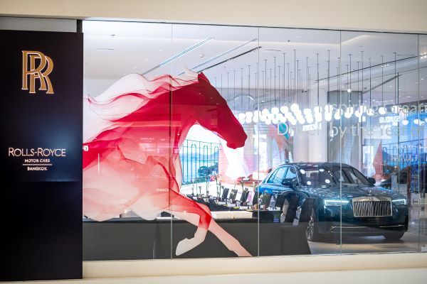 โรลส์-รอยซ์ มอเตอร์ คาร์ส แบงคอก เฉลิมฉลองตรุษจีนปีม้าไฟ 2