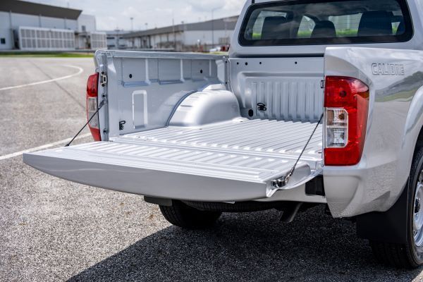 NAVARA DC SL 2025 ท้ายกระบะ