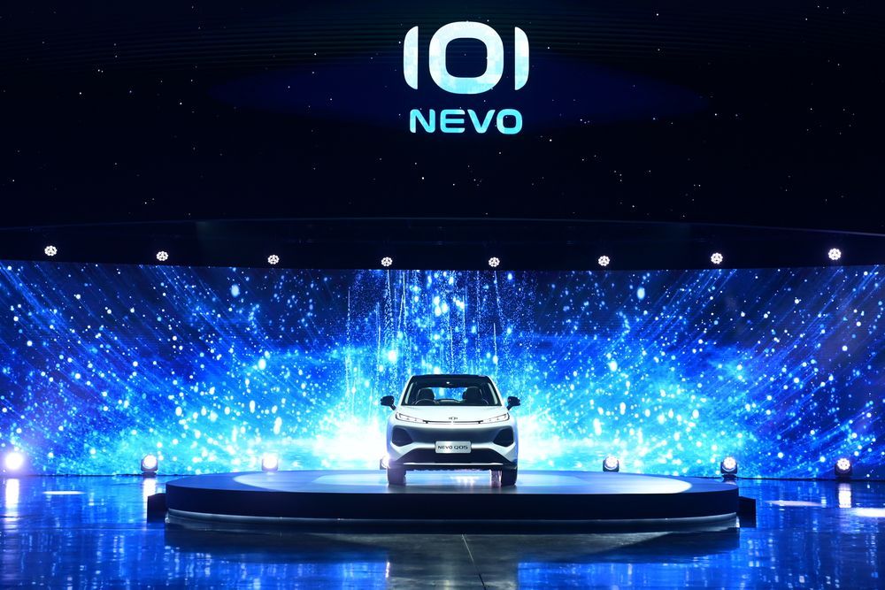 ระบบช่วยเหลือการขับขี่อัจฉริยะ NEVO Q05