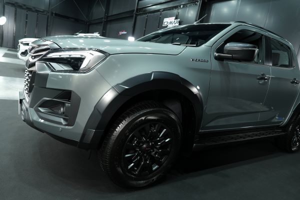 Isuzu D-Max V-Cross 2025-2026 ล้อ