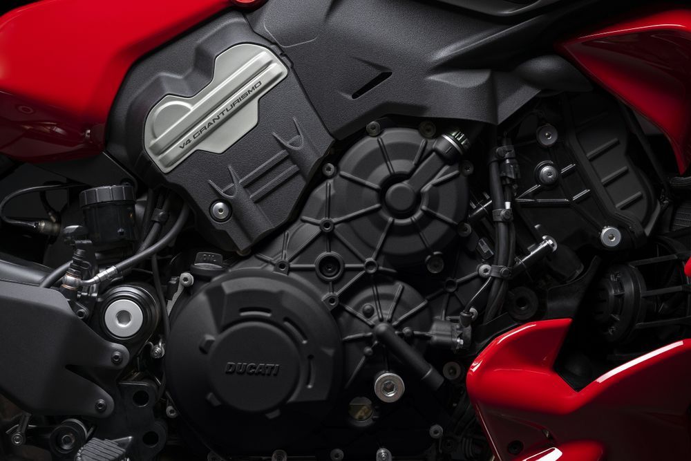 Ducati Diavel V4 Engine