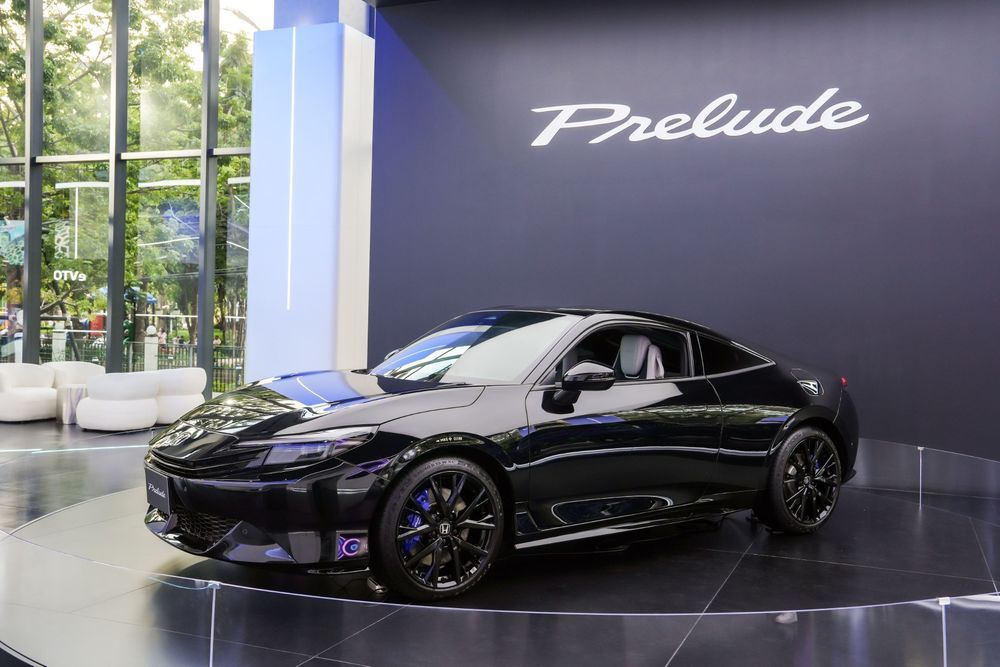 Honda Prelude ด้านข้าง