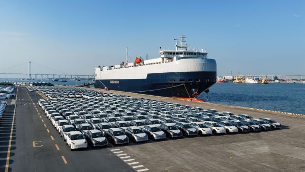 สิ้นสุดการรอคอย! GEELY EX2 ล็อตแรกออกเดินทางจากท่าเรือมุ่งหน้าสู่เมืองไทยเรียบร้อยแล้ว 3