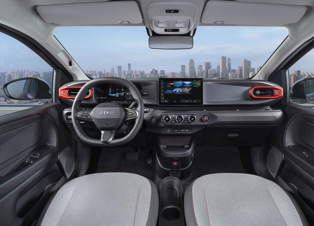 Nissan Pixo ภายในห้องโดยสาร