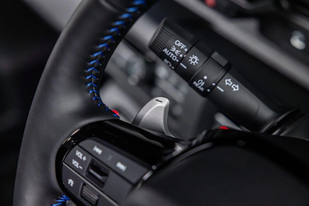Honda N-ONE e: Paddle Shift