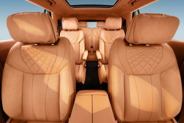 HONGQI E-HS9 2026 เบาะโดยสาร