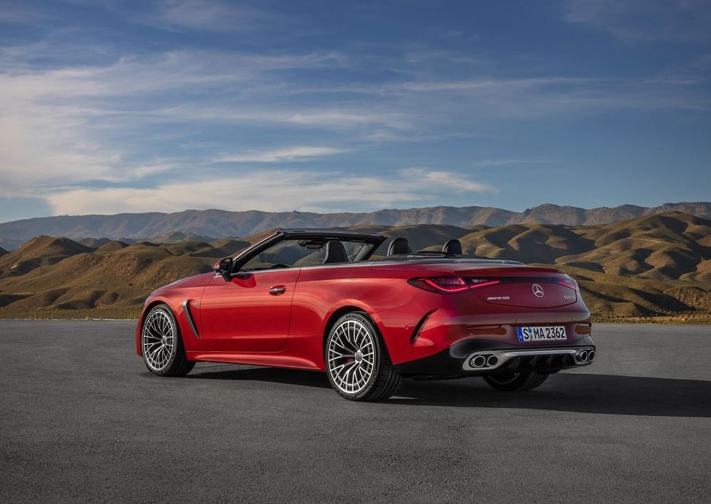 Mercedes-AMG CLE53 Cabriolet 2025 (11)