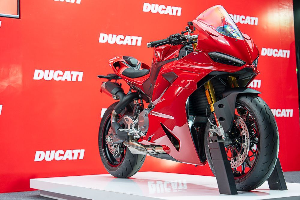 Ducati Panigale V2 2025