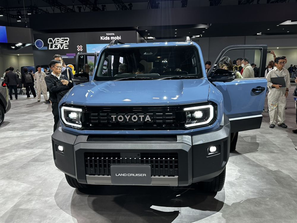 Toyota Land Cruiser FJ 2026