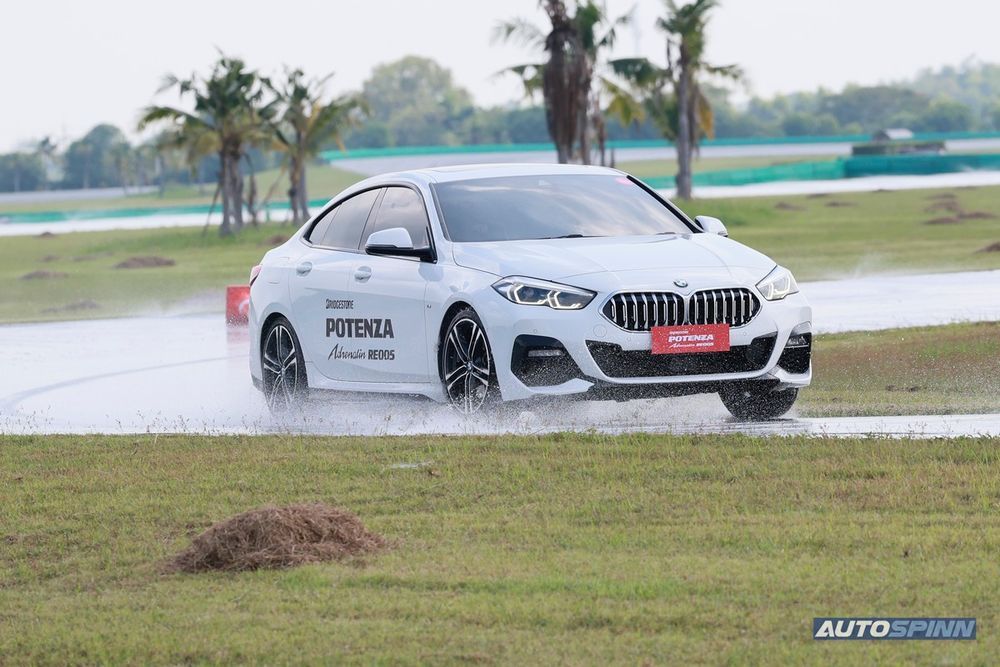 BRIDGESTONE POTENZA Adrenalin RE005