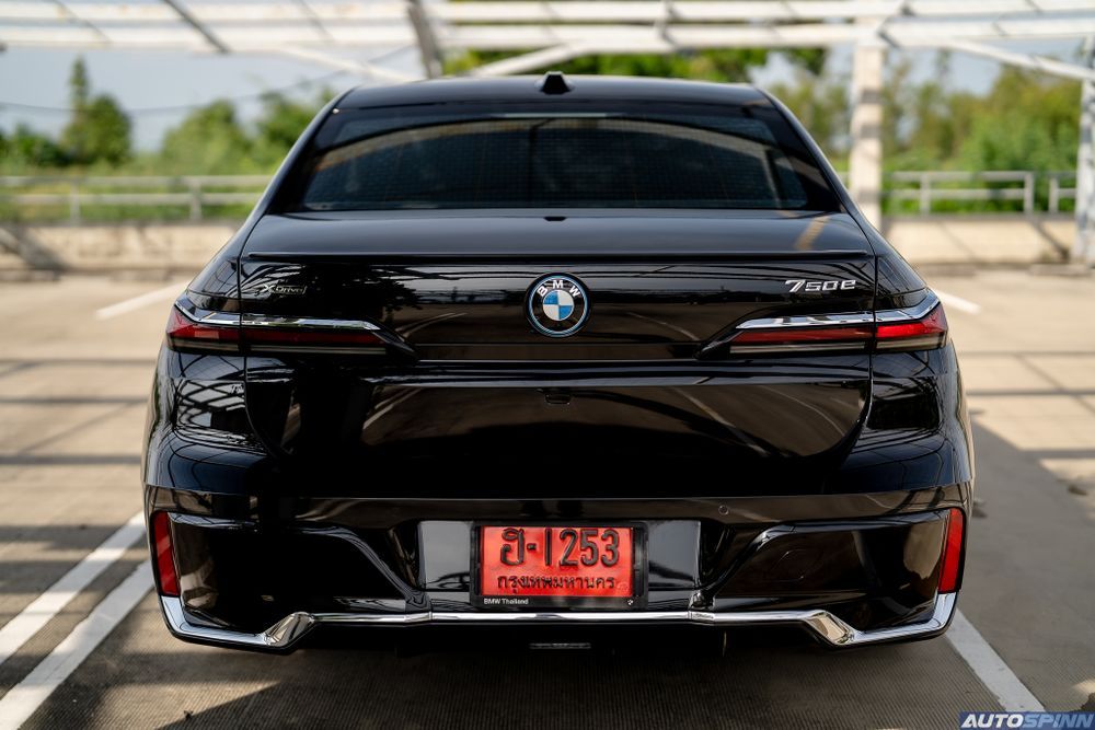  BMW 750e xDrive M Sport