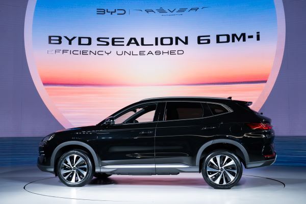 BYD SEALION 6 DM-i Super Hybrid 2024-2025 ด้านข้าง