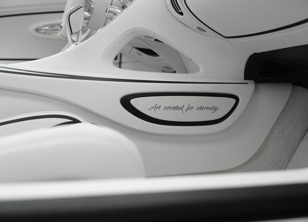 Bugatti Mistral Blanc Éternel (Logo Art Create)