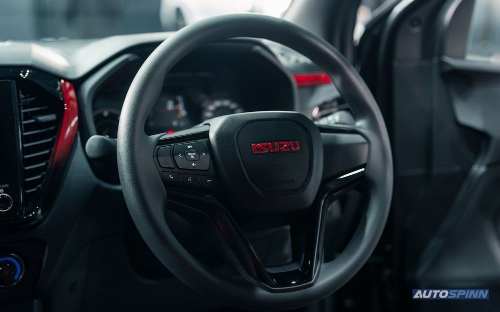  ISUZU X-SERIES