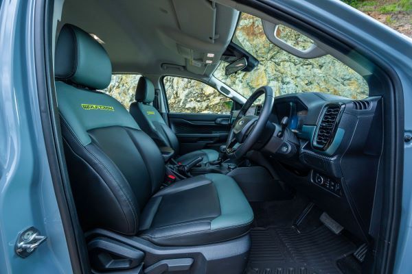 Ford Ranger Wolftrak 2026 เบาะโดยสาร