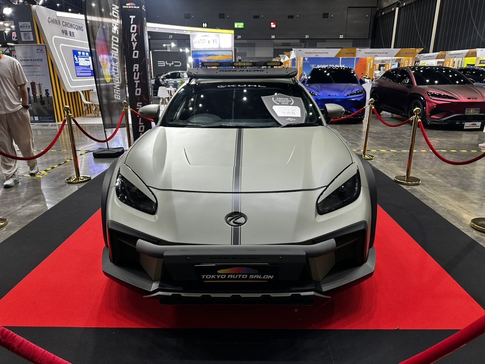 TOYOTA GR86 KUHL RACING OUTROAD
