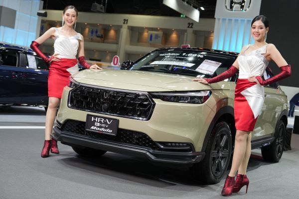 Honda HR-V e HEV 2025 motor expo 2024 02