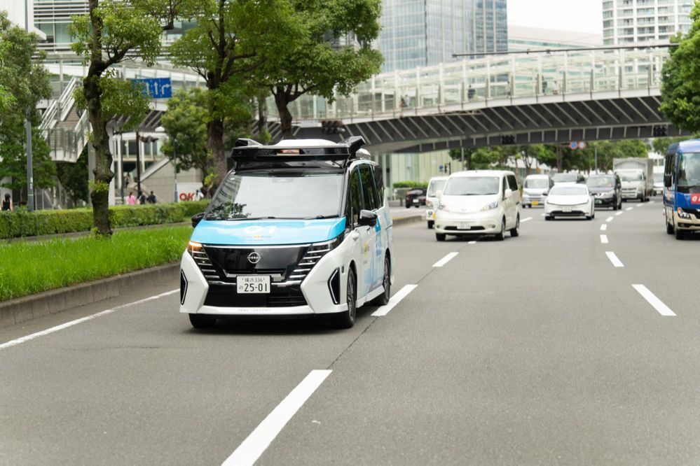 Nissan Serena ไร้คนขับ (4)