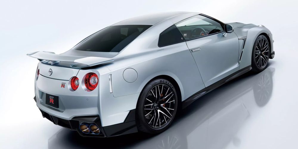 Nissan GT-R 2025 ตำนาน Godzilla ที่ยังมีชีวิต (3)