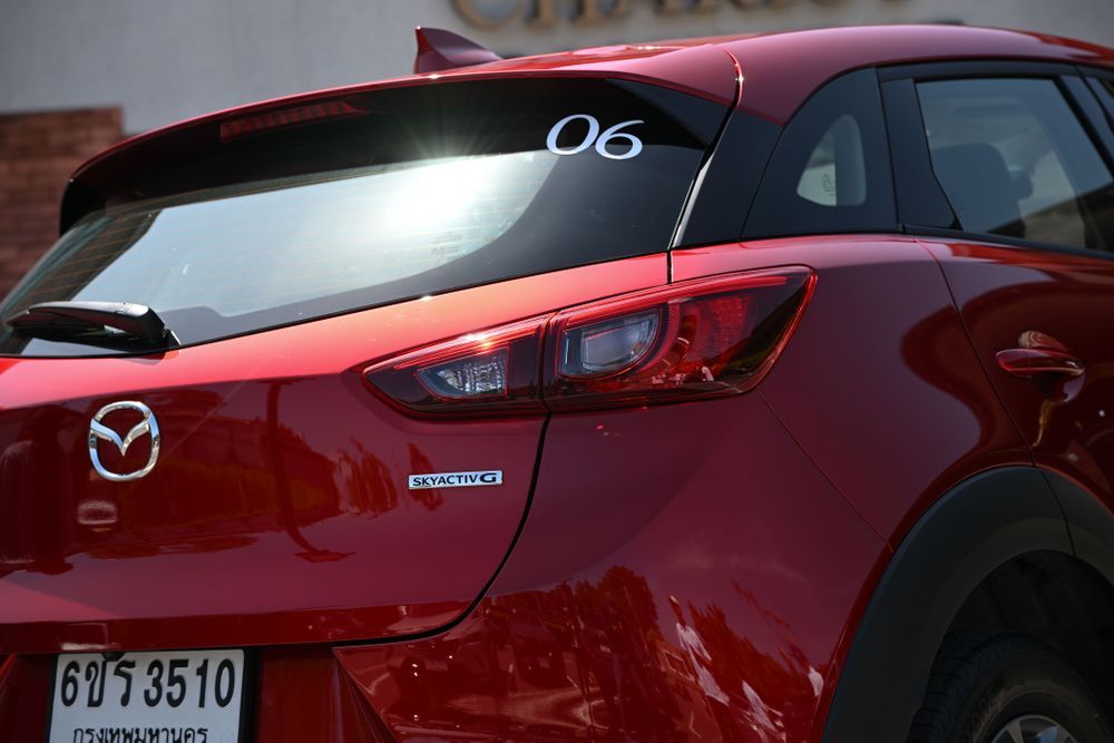 NEW MAZDA CX-3 ESSENTIAL ULTRA ด้านหลัง