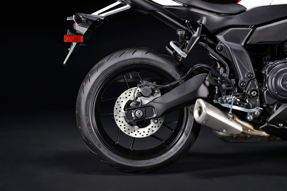 2026 Yamaha R7