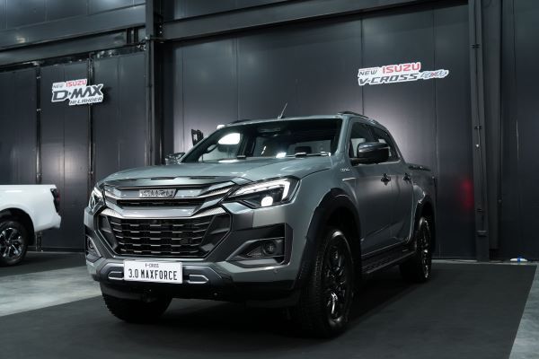 Isuzu D-Max V-Cross 2025-2026