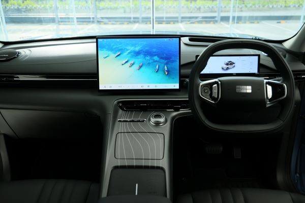 ตารางผ่อน GEELY STARRAY EM-R 2026 เริ่มต้น 7,xxx บาท 22