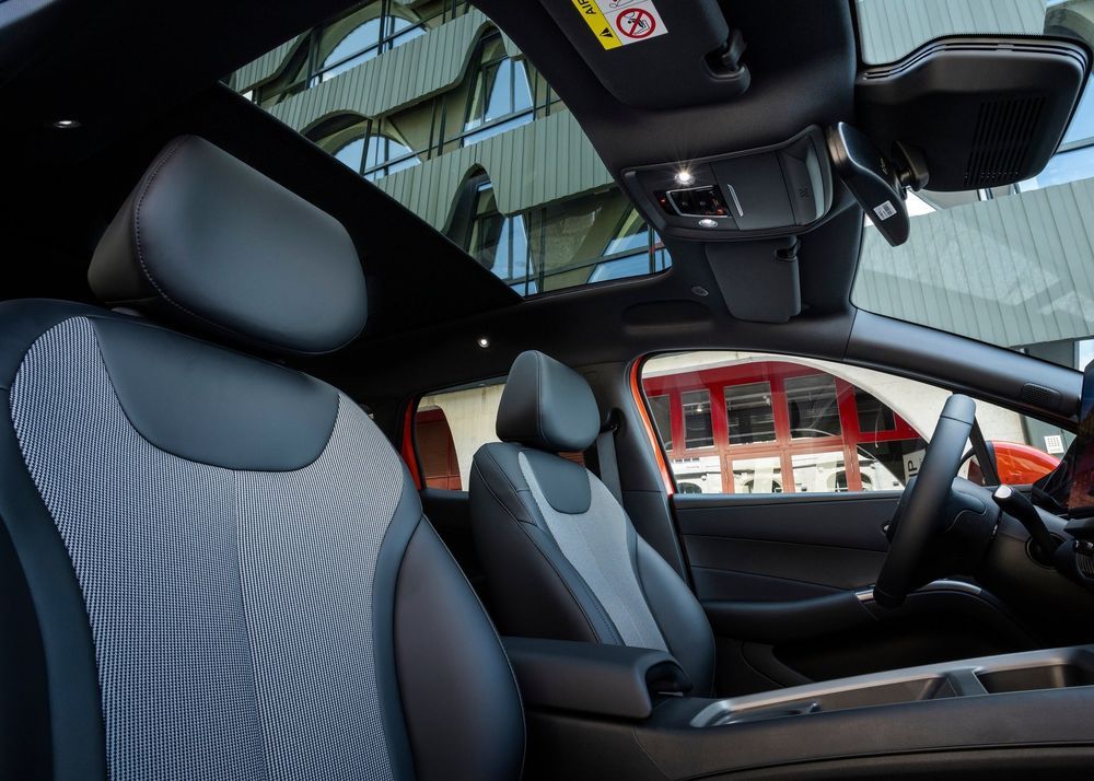 BYD Dolphin G DM-i เบาะโดยสาร