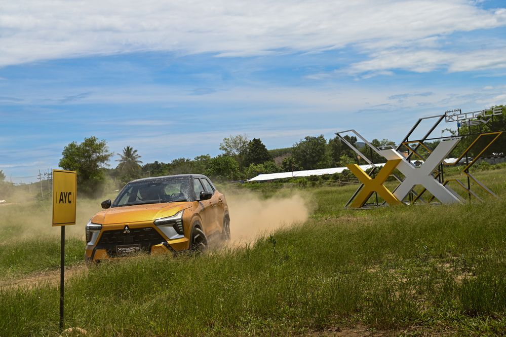 Mitsubishi XForce HEV 
