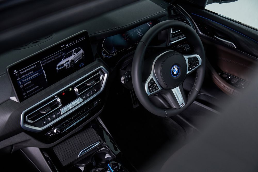 BMW Live Cockpit Professional