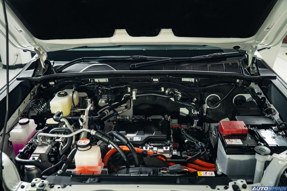 TOYOTA HILUX TRAVO-e