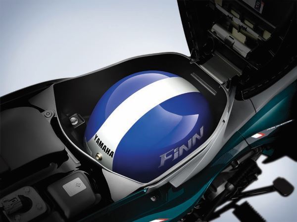 New YAMAHA FINN 2025 ช่องเก็บสัมภาระ