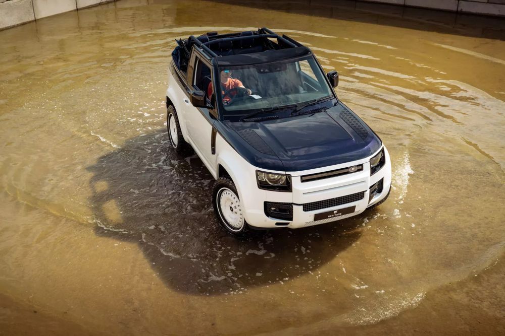 Land Rover Defender Heritage Customs (5)