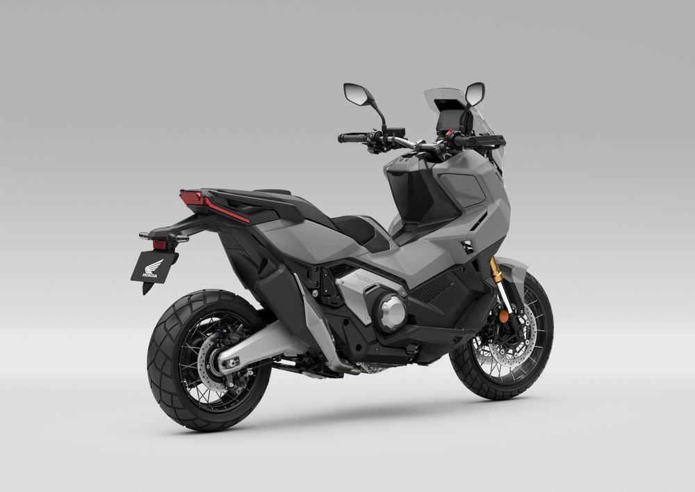 Honda X-ADV 2025