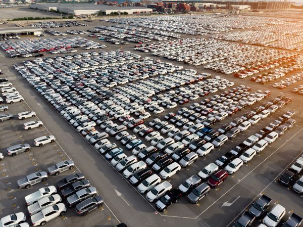 ฮอร์มุซพ่นพิษ ส่งออกรถยนต์ตะวันออกกลางวูบ แต่ยังได้ตลาดหลักอื่นช่วยพยุง 2569 2