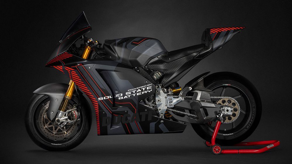 Ducati V21L Solid-state batteries