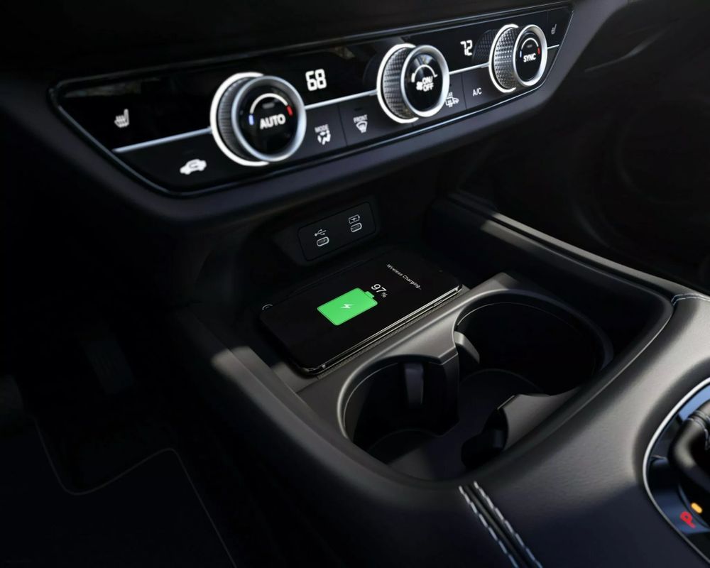 Honda HR-V 2026 wireless charger