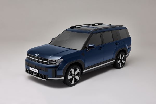 Hyundai all-new SANTA FE Hybrid with HTRAC All Wheel Drive 2026