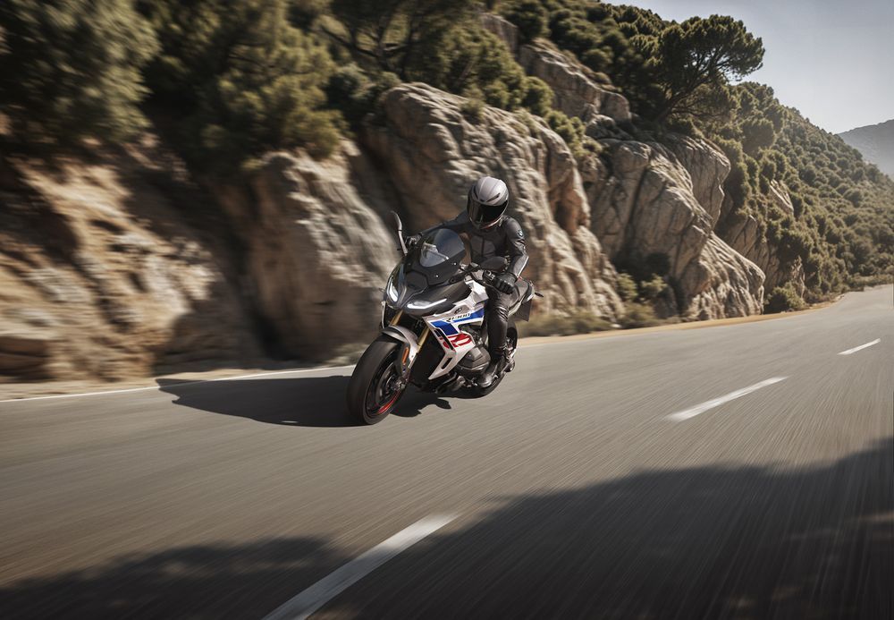 BMW R1300RS