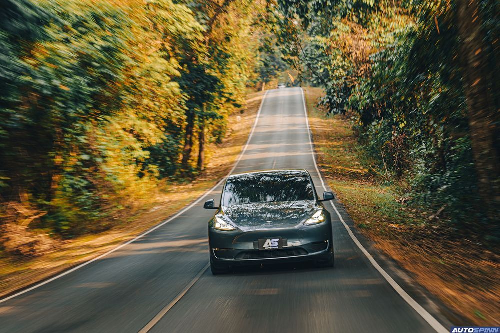 Tesla Model Y เขาใหญ่