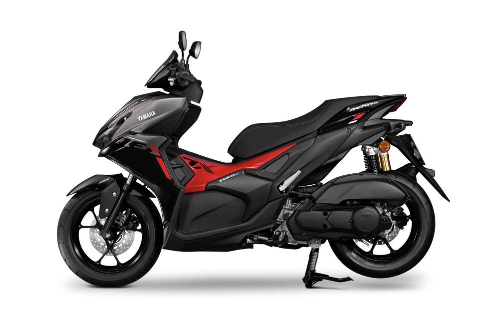 Yamaha AEROX 2025