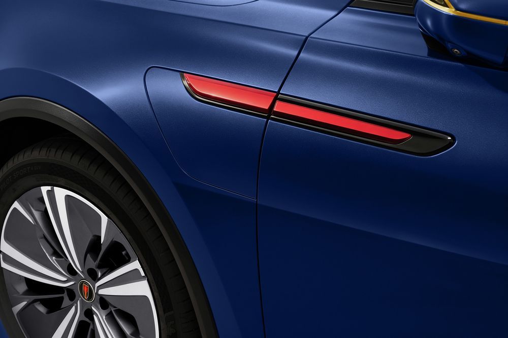 HONGQI E-HS9 ไฟเลี้ยว