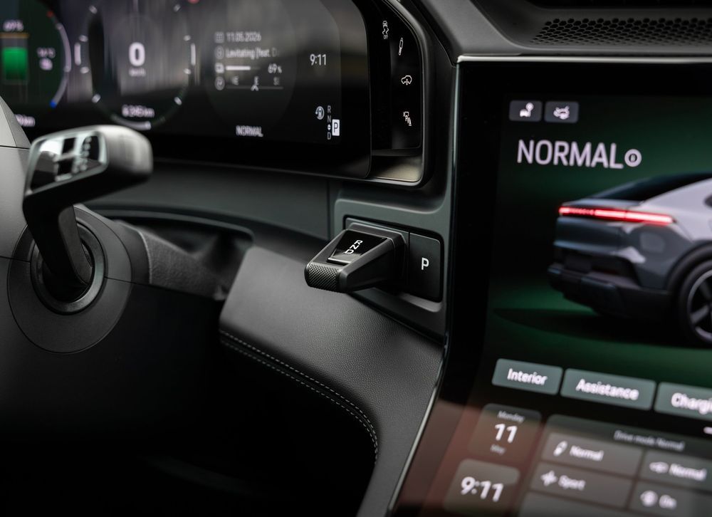 Porsche Cayenne Coupe Electric เกียร์