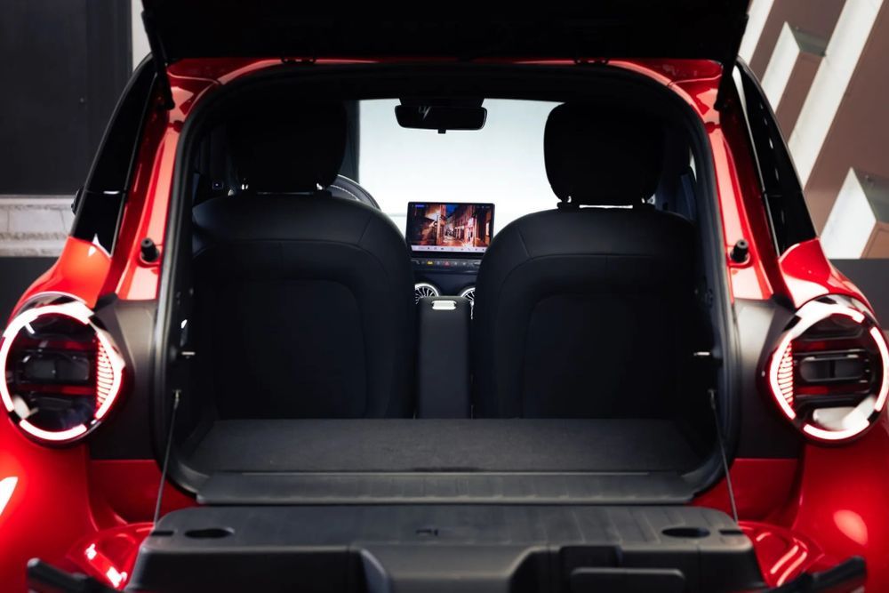 All-New Smart #2 Red (พื้นที่เก็บสัมภาระด้านท้าย)