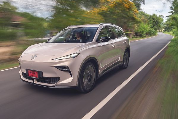 MG เพิ่มกำลังการผลิตส่ง NEW MG S5 EV รุ่น D+ กลับมาบุกตลาดอีกครั้ง ตอบรับกระแสความฮอต!!