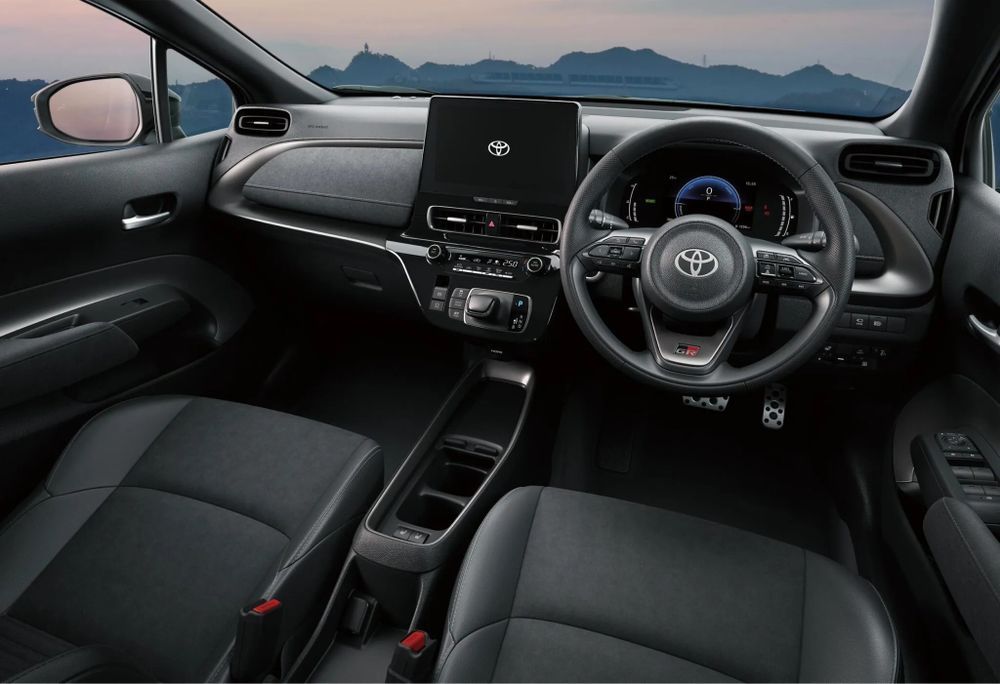 Toyota Aqua GR Sport ภายในห้องโดยสาร