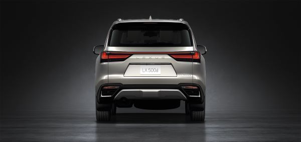 The All-new Lexus LX 500d 2025-2026 ด้านหลัง