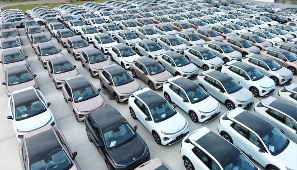 CHANGAN ส่งมอบรถ NEVO Q05 อย่างเป็นทางการ หลังกวาดยอดจองทะลุ 2,200 คัน 2026
