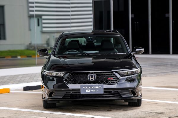 New Accord eHEV RS 2025